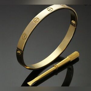 NEW LOVE BRACELET SIZE 20